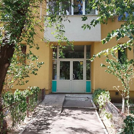 National Arena Apartment Букурещ Екстериор снимка